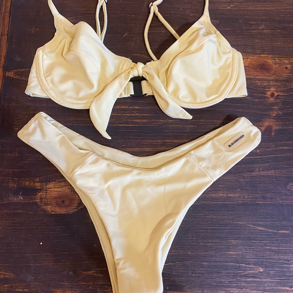 Blackbough Bikini